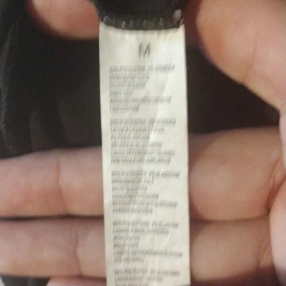 Women’s Black Yoga Pants – Size M  Ultra-Soft, Versatile & Flattering Activewear - Picture 8 of 10